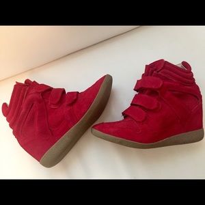 Steve Madden ‘Hilight’ Wedge Sneakers